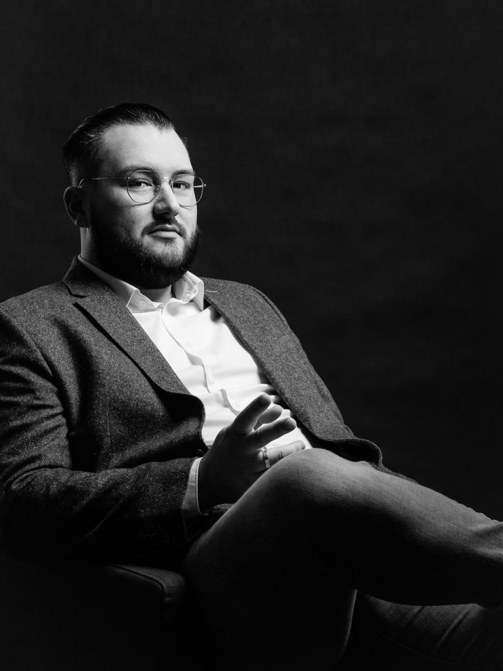 Businessportrait in Schwarzweiß